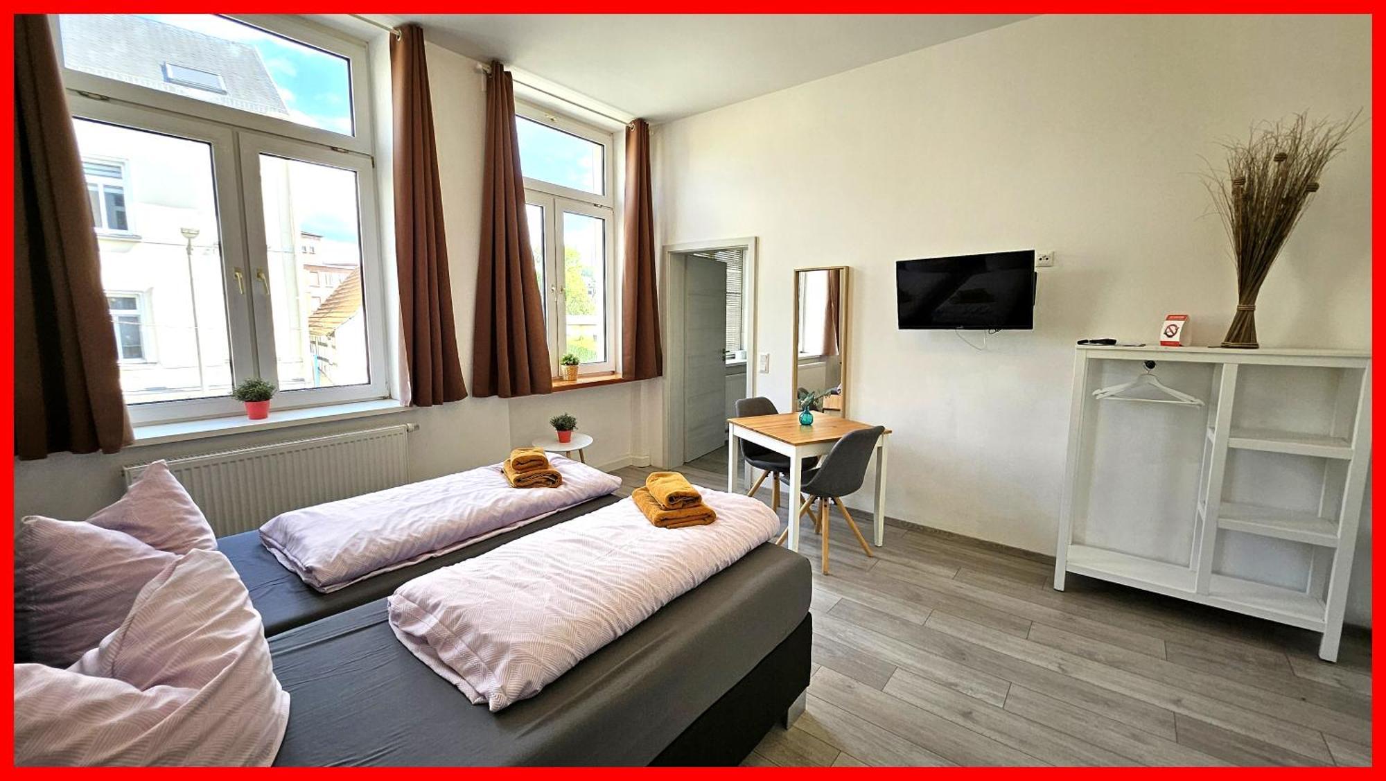 Zum Obstler - Gaststaette Und Pension Гера Экстерьер фото